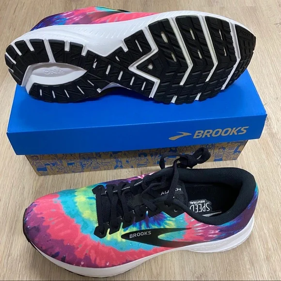 Brooks Tie-Dye Multicolor Running Sneakers - Picture 6 of 7